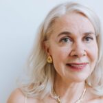 "Não perca tempo! Antecipe seu precatório hoje mesmo e junte-se aos mais de 5.000 clientes satisfeitos que já receberam seus valores de forma rápida e segura. Com mais de 20 anos de experiência, oferecemos um processo simples, sem burocracia, para que você possa desfrutar do seu dinheiro sem esperar anos na fila do governo. Aproveite esta oportunidade exclusiva por tempo limitado!"